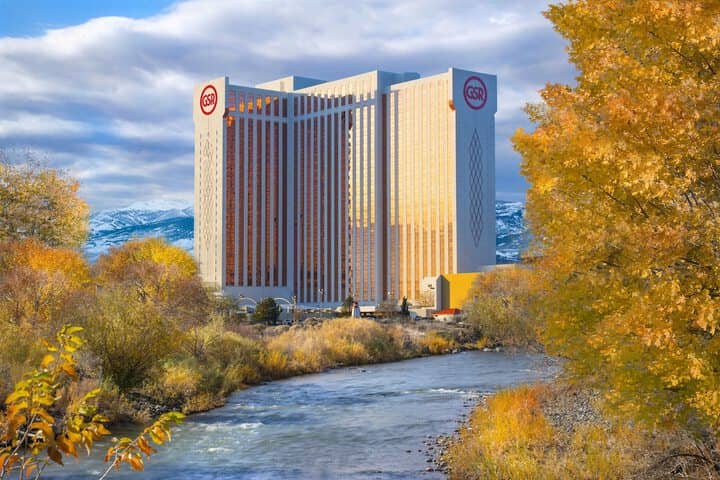 Hotel 70 of 72