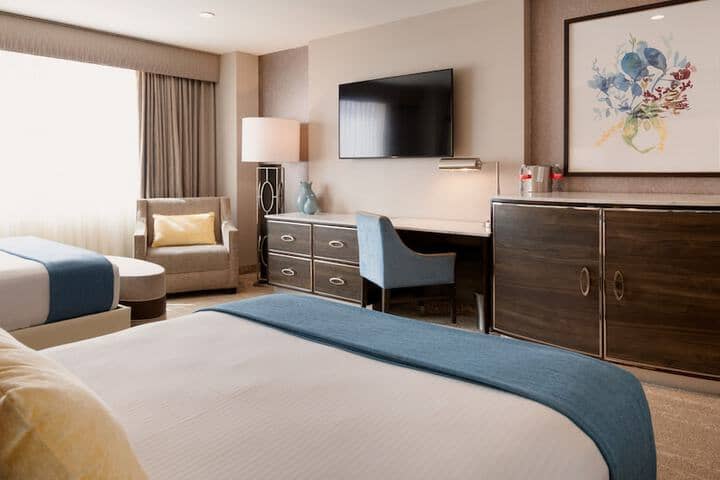 Room 7 of 72